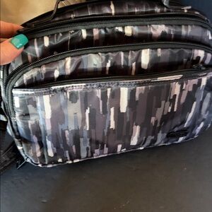 lug Men's Multi-Zone Gray Camouflage Messenger Bag
